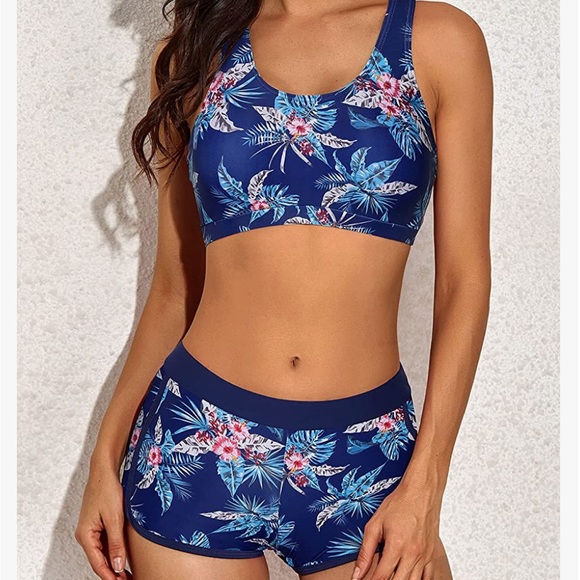 New - Size XXL Tankini Hawaiian Print, navy top. - Picture 2 of 7